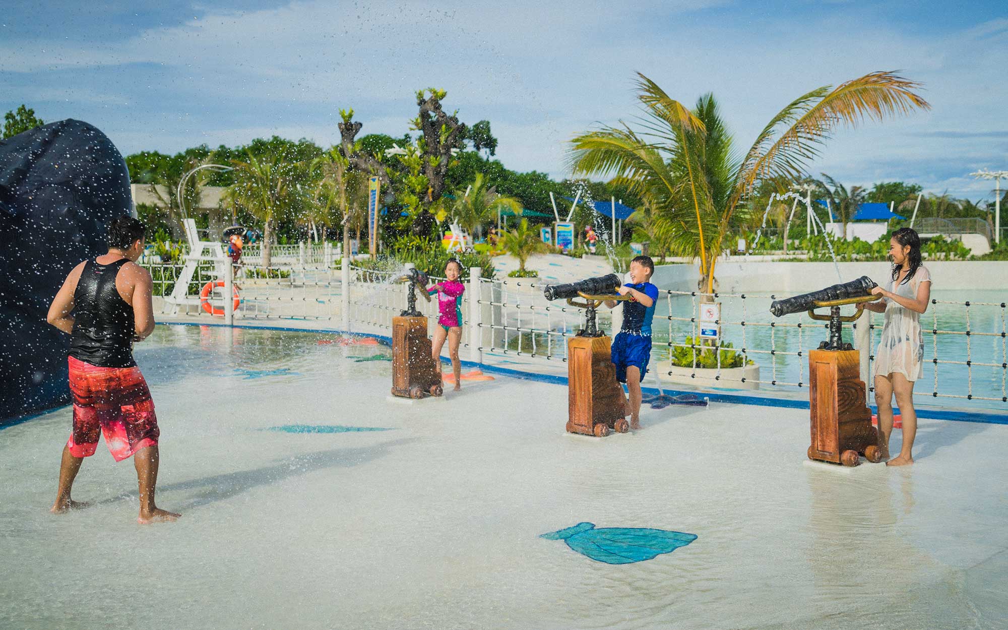 palawan-waterpark_water-canons