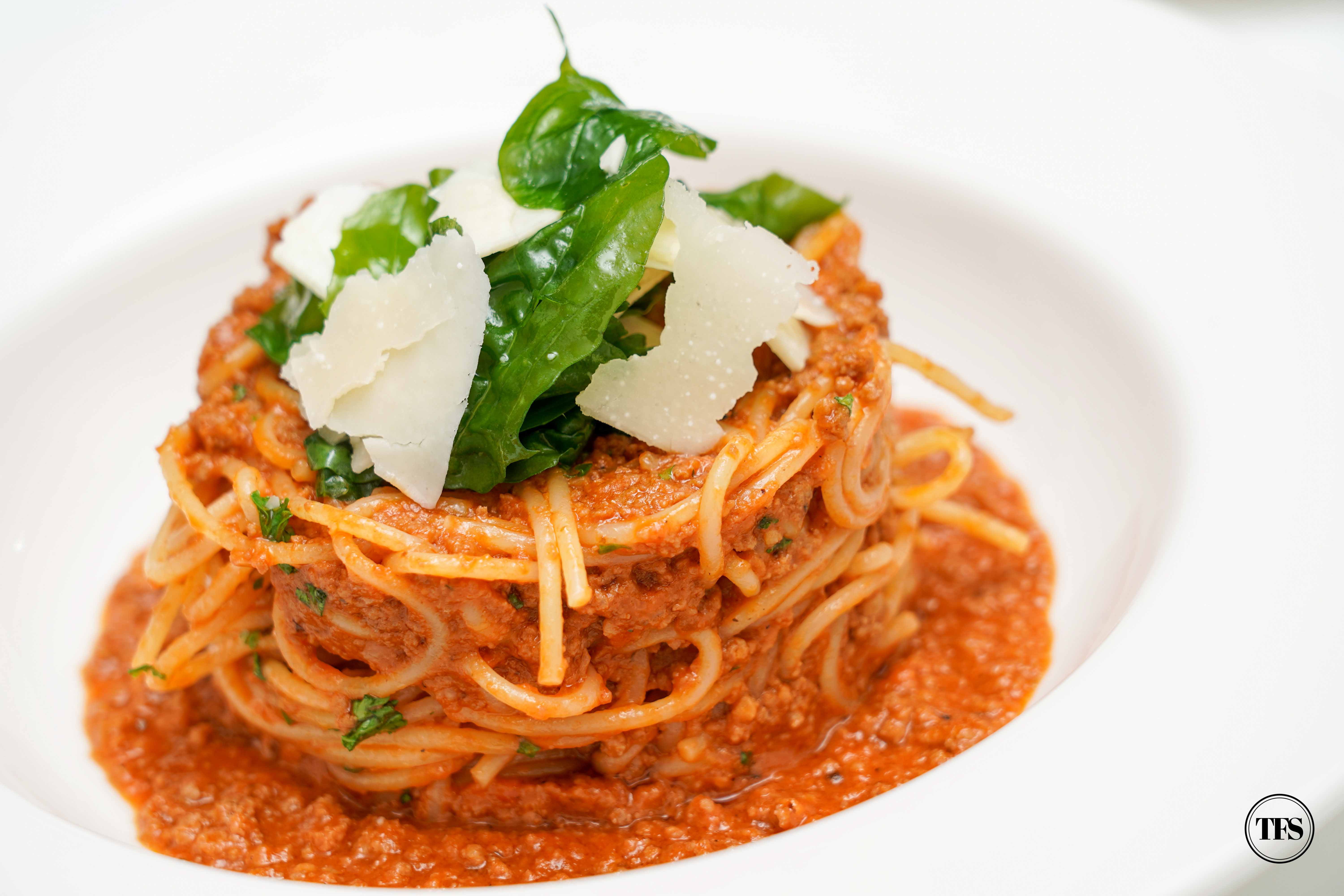 bolognese pasta girasol tagaytay